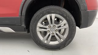Used 2017 Maruti Suzuki Vitara Brezza [2016-2020] ZDi Plus Diesel Manual tyres LEFT REAR TYRE RIM VIEW