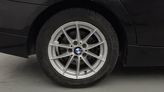 Used 2011 BMW 3 Series [2009-2012] 320d Corporate Edition Diesel Automatic tyres RIGHT REAR TYRE RIM VIEW