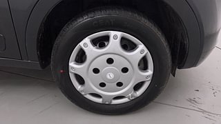Used 2019 Tata Nexon XM Petrol Manual tyres RIGHT FRONT TYRE RIM VIEW