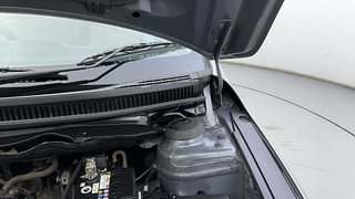Used 2020 Maruti Suzuki Ciaz Alpha AT Petrol Petrol Automatic engine ENGINE LEFT SIDE HINGE & APRON VIEW