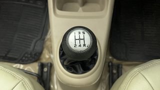 Used 2014 Maruti Suzuki A-Star [2012-2014] VXI Petrol Manual interior GEAR  KNOB VIEW