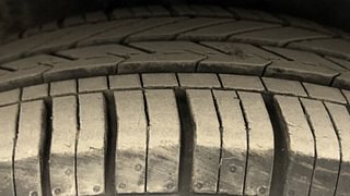 Used 2016 Maruti Suzuki Celerio ZXi AMT Petrol Automatic tyres RIGHT FRONT TYRE TREAD VIEW