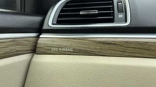 Used 2020 Maruti Suzuki Ciaz Alpha AT Petrol Petrol Automatic top_features Airbags