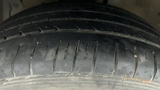 Used 2020 Maruti Suzuki Ciaz Alpha AT Petrol Petrol Automatic tyres LEFT FRONT TYRE TREAD VIEW
