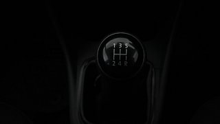 Used 2018 Volkswagen Polo Comfortline 1.0L (P) Petrol Manual interior GEAR  KNOB VIEW