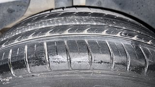 Used 2017 Hyundai Creta [2015-2018] 1.6 SX Plus Petrol Petrol Manual tyres RIGHT REAR TYRE TREAD VIEW