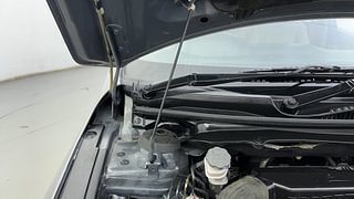 Used 2020 Maruti Suzuki Ciaz Alpha AT Petrol Petrol Automatic engine ENGINE RIGHT SIDE HINGE & APRON VIEW