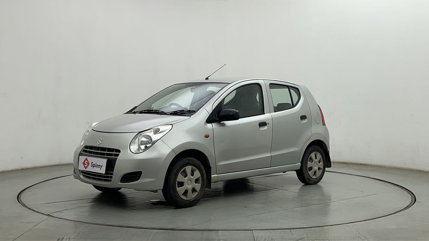 LEFT FRONT CORNER VIEW