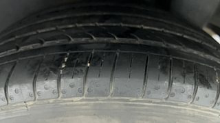 Used 2020 Maruti Suzuki Ciaz Alpha AT Petrol Petrol Automatic tyres LEFT REAR TYRE TREAD VIEW