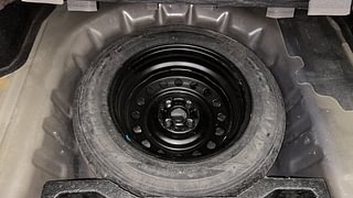Used 2017 Maruti Suzuki Ciaz Alpha 1.4 MT Petrol Manual tyres SPARE TYRE VIEW