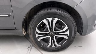 Used 2022 Tata Tigor Revotron XZ+ CNG Petrol+cng Manual tyres RIGHT FRONT TYRE RIM VIEW