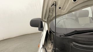 Used 2015 Hyundai Eon Magna 1.0l Petrol MT Petrol Manual engine ENGINE RIGHT SIDE HINGE & APRON VIEW