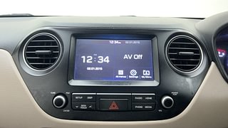 Used 2018 Hyundai Xcent SX Petrol Manual top_features Integrated (in-dash) music system