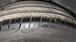 Used 2019 Ford Figo Titanium Petrol Petrol Manual tyres RIGHT REAR TYRE TREAD VIEW