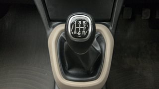 Used 2018 Hyundai Xcent SX Petrol Manual interior GEAR  KNOB VIEW