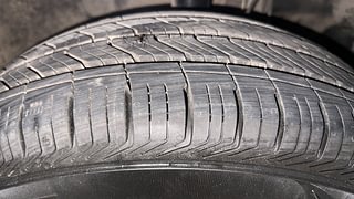 Used 2022 Tata Tigor Revotron XZ+ CNG Petrol+cng Manual tyres RIGHT FRONT TYRE TREAD VIEW
