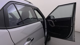 Used 2016 Hyundai Creta [2015-2018] 1.6 SX Plus Auto Petrol Petrol Automatic interior RIGHT FRONT DOOR OPEN VIEW