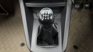 Used 2019 Ford Figo Titanium Petrol Petrol Manual interior GEAR  KNOB VIEW