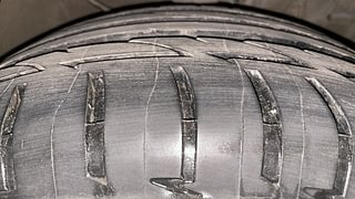 Used 2016 Hyundai Creta [2015-2018] 1.6 SX Plus Auto Petrol Petrol Automatic tyres RIGHT FRONT TYRE TREAD VIEW