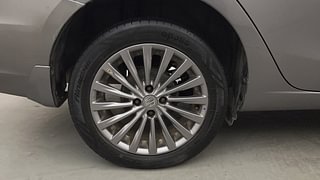 Used 2017 Maruti Suzuki Ciaz Alpha 1.4 MT Petrol Manual tyres RIGHT REAR TYRE RIM VIEW