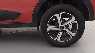 Used 2022 Tata Nexon XZA Plus Diesel Diesel Automatic tyres LEFT REAR TYRE RIM VIEW