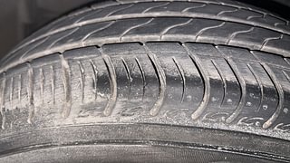 Used 2016 Honda City V Petrol Manual tyres LEFT FRONT TYRE TREAD VIEW