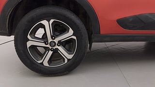 Used 2022 Tata Nexon XZA Plus Diesel Diesel Automatic tyres RIGHT REAR TYRE RIM VIEW