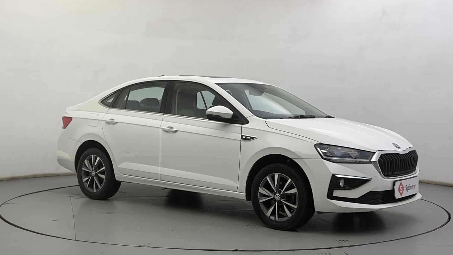New Skoda Slavia exterior RIGHT FRONT CORNER VIEW