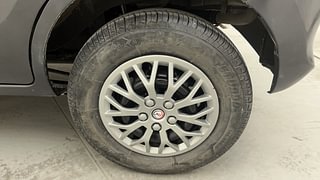 Used 2014 Maruti Suzuki Alto 800 Lxi Petrol Manual tyres LEFT REAR TYRE RIM VIEW