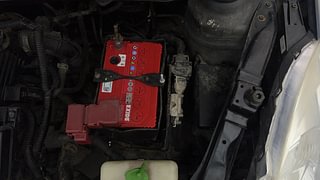 Used 2013 Maruti Suzuki Swift [2011-2017] LXi Petrol Manual engine ENGINE LEFT SIDE VIEW