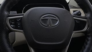 Used 2016 Tata Zest [2014-2019] XT Petrol Petrol Manual top_features Steering mounted controls