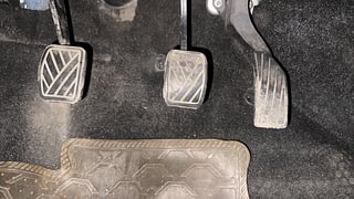 Used 2013 Maruti Suzuki Swift [2011-2017] LXi Petrol Manual interior PEDALS VIEW