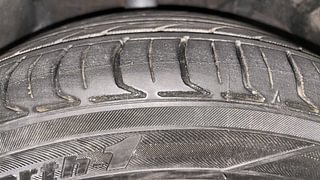 Used 2016 Tata Zest [2014-2019] XT Petrol Petrol Manual tyres RIGHT FRONT TYRE TREAD VIEW