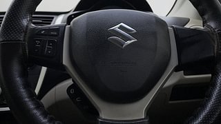 Used 2016 Maruti Suzuki Celerio ZXI (O) AMT Petrol Automatic top_features Steering mounted controls