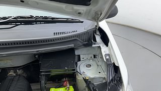 Used 2018 Datsun Redi-GO [2015-2019] T(O) 1.0 Petrol Manual engine ENGINE LEFT SIDE HINGE & APRON VIEW