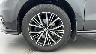 Used 2022 Volkswagen Vento Highline 1.0L TSI Petrol Manual tyres LEFT FRONT TYRE RIM VIEW