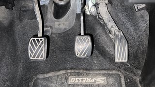 Used 2020 Maruti Suzuki S-Presso VXI CNG Petrol+cng Manual interior PEDALS VIEW