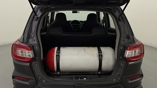 Used 2020 Maruti Suzuki S-Presso VXI CNG Petrol+cng Manual interior DICKY INSIDE VIEW