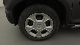 Used 2020 Maruti Suzuki S-Presso VXI CNG Petrol+cng Manual tyres LEFT FRONT TYRE RIM VIEW