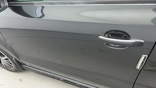 Used 2022 Volkswagen Vento Highline 1.0L TSI Petrol Manual dents MINOR SCRATCH