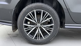 Used 2022 Volkswagen Vento Highline 1.0L TSI Petrol Manual tyres RIGHT REAR TYRE RIM VIEW