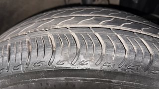 Used 2017 Honda City V 4th Gen Petrol Manual tyres RIGHT FRONT TYRE TREAD VIEW