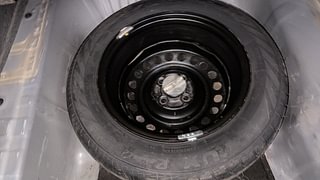Used 2017 Honda City V 4th Gen Petrol Manual tyres SPARE TYRE VIEW
