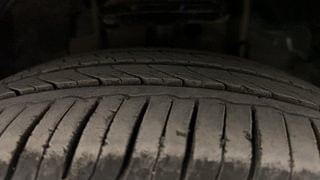 Used 2019 Tata Tigor Revotron XZA Petrol Automatic tyres RIGHT FRONT TYRE TREAD VIEW