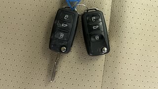 Used 2022 Volkswagen Vento Highline 1.0L TSI Petrol Manual extra CAR KEY VIEW
