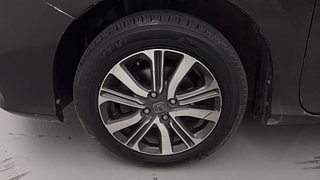 Used 2017 Honda City V 4th Gen Petrol Manual tyres LEFT FRONT TYRE RIM VIEW