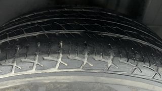 Used 2022 Volkswagen Vento Highline 1.0L TSI Petrol Manual tyres LEFT REAR TYRE TREAD VIEW