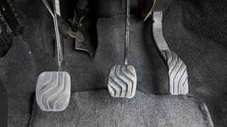 Used 2018 Datsun Redi-GO [2015-2019] T(O) 1.0 Petrol Manual interior PEDALS VIEW