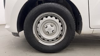 Used 2022 Hyundai New Santro 1.1 Sportz Executive CNG Petrol+cng Manual tyres LEFT FRONT TYRE RIM VIEW
