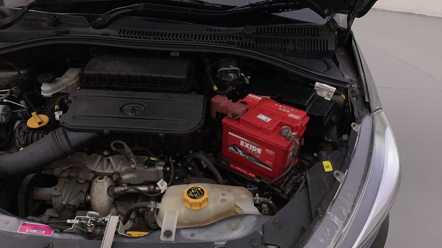 New Tata Tigor engine ENGINE LEFT SIDE HINGE & APRON VIEW